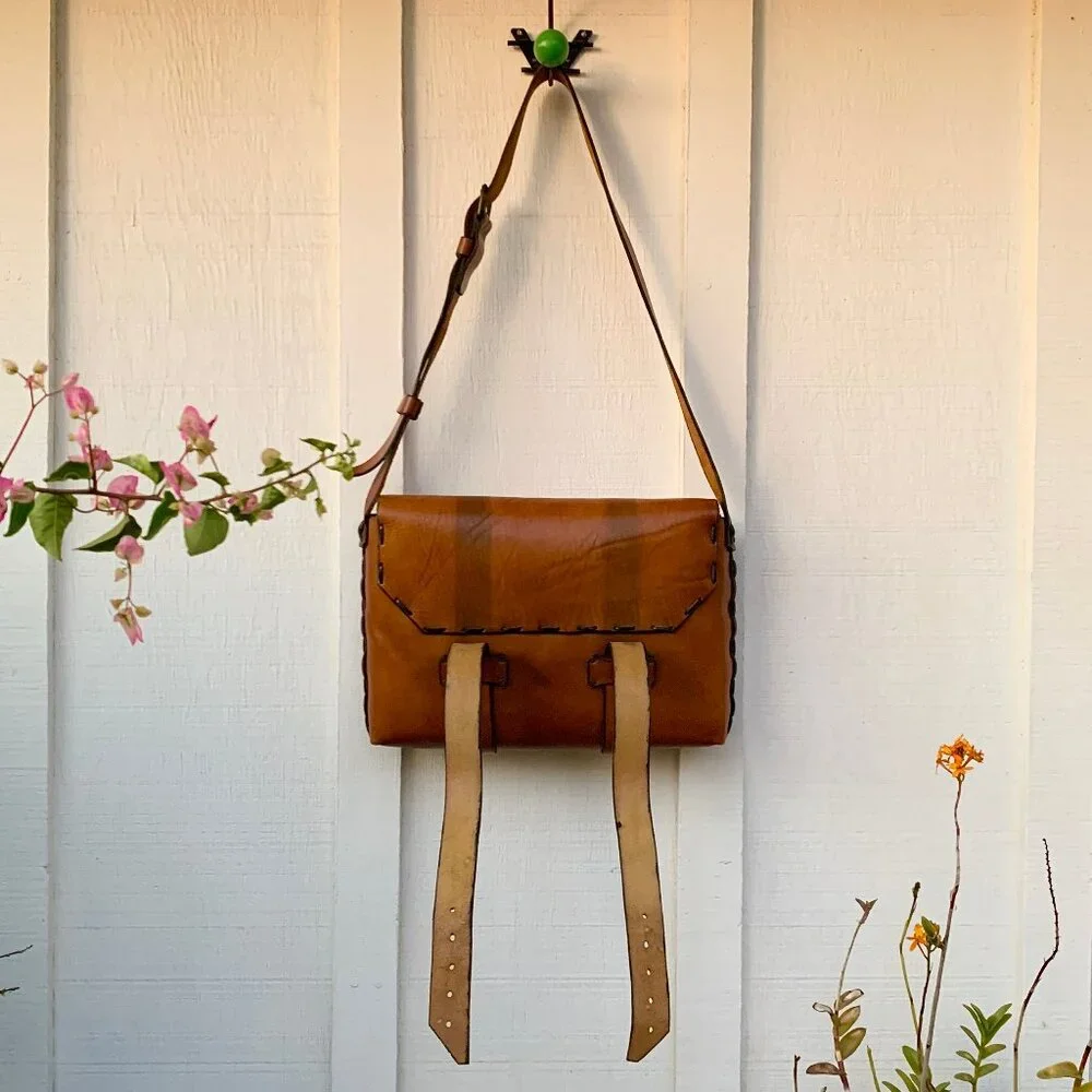 Vintage French leather briefcase messenger attache book bag - Picture 8 of 16